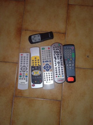 Lote Mandos a Distancia Hauppauge y NPG