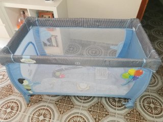 Cuna de viaje para bebé