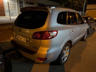 Hyundai Santa Fe 2007 averiado ! 2.900€ !