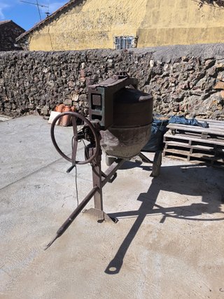 Hormigonera Eléctrica Grande