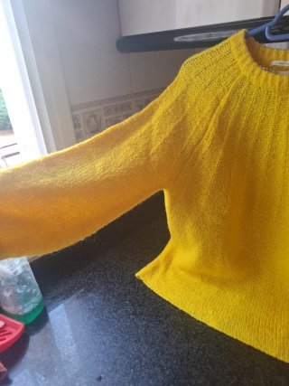 Jersey amarillo invierno talla S