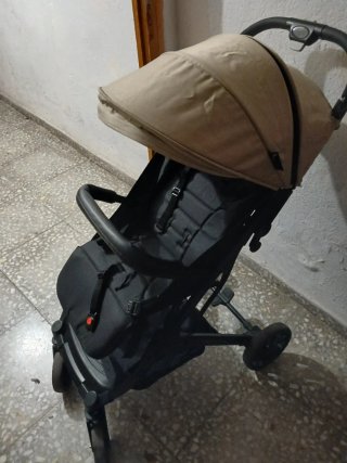 Carrito de bebé plegable