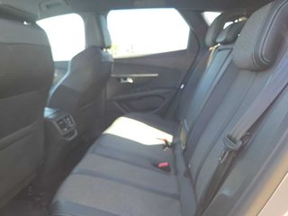Peugeot 3008 - Desde 301€ al mes ¡sin entrada!