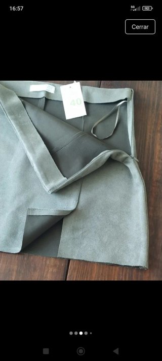 Minifalda antelina verde Talla L (40)