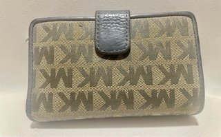 Cartera Mediana Michael Kors