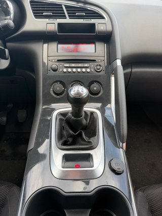 Peugeot 3008 2014
