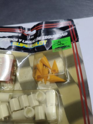 Scalextric Set de Accesorios y líneas seguridad