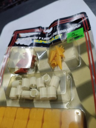 Scalextric Set de Accesorios y líneas seguridad
