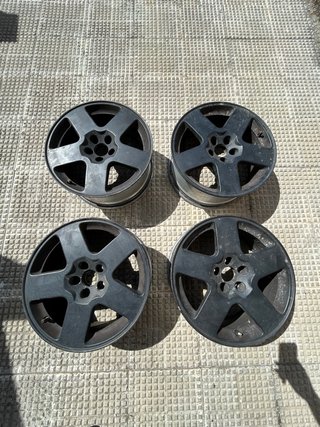 Set de 4 Llantas Negras