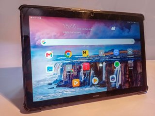 Tablet Huawei MediaPad T5 Negra+ funda