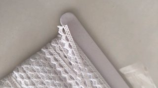 Tira Bordada de Encaje de Bolillos Blanca