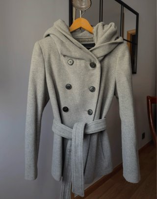 Abrigo de paño gris Zara