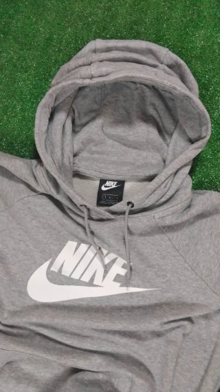 Sudadera Nike Gris con Capucha
