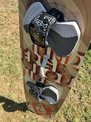 Tabla de kitesurf FLX Underground