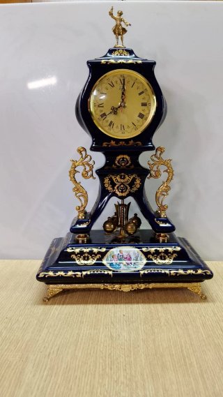 Reloj sobremesa porcelana azul cobalto y bronce