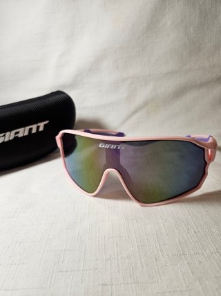 Gafas de sol Giant rosas