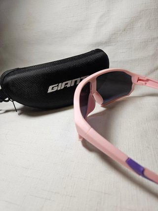 Gafas de sol Giant rosas