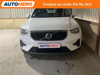 Volvo XC40 2.0 B3 Mild-Hybrid Core 2WD