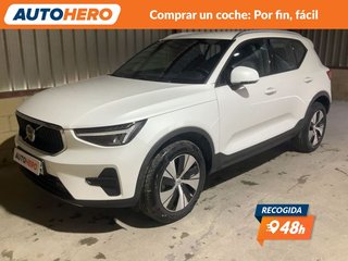 Volvo XC40 2.0 B3 Mild-Hybrid Core 2WD