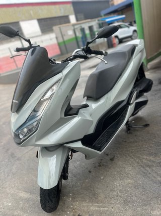 Alquiler Honda PCX 125cc - 60€/semana