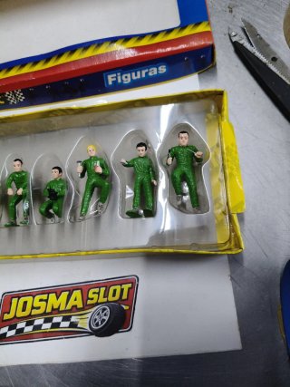 Scalextric Figuras Mecánicos rally