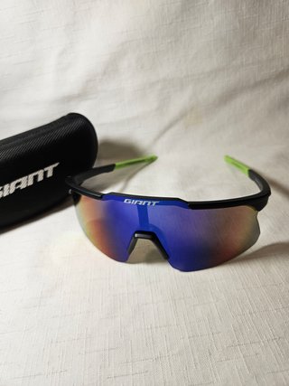 Gafas de sol Giant
