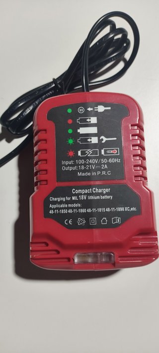 Cargador compacto 18V litio