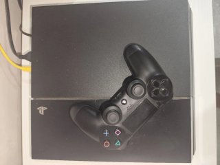 Consola Sony PS4 Negra