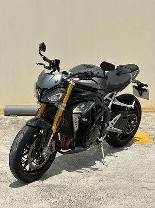 Triumph Speed Triple 1200 RS 2021