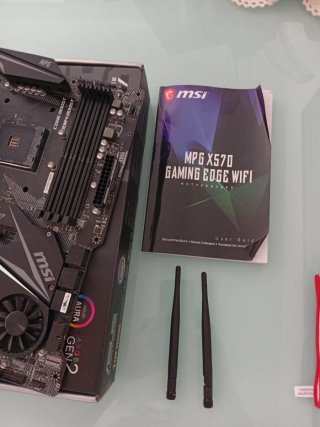 Placa Base MSI MPG X570 Gaming Edge WiFi