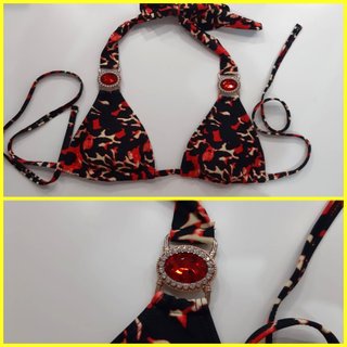 Top de bikini nuevo sin estrenar. Talla XS (aunque