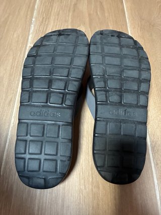 Sandalias Adidas Negras y Grises
