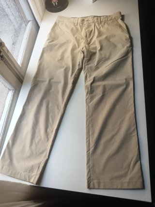 Pedro del Hierro Pantalón Chino Beige Talla 40