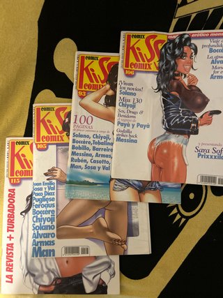 Lote comics KISS COMIX. Precio por los 4