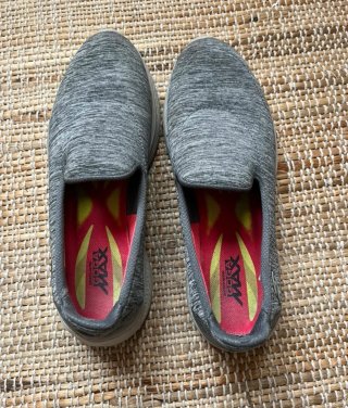 Skechers Gris Talla 37 EUR