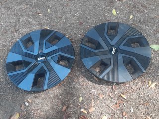2 Tapacubos Dacia Sandero R16