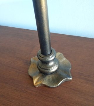 Candelabro in ferro battuto nero e oro