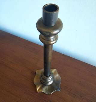 Candelabro in ferro battuto nero e oro