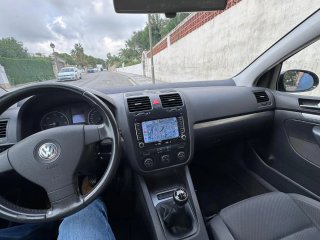 Volkswagen Golf 2004
