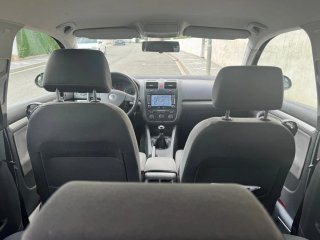 Volkswagen Golf 2004