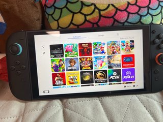 Nintendo Switch 2 con muchos juegos cambio