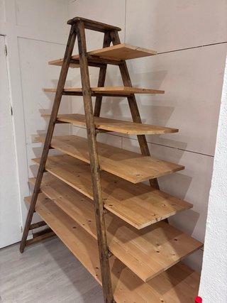 Estantería de Madera Estilo Escalera