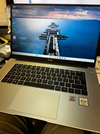 Huawei Matebook D15 FHD 512GB SSD 8GB RAM