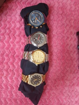 Lote 4 Relojes de Pulsera
