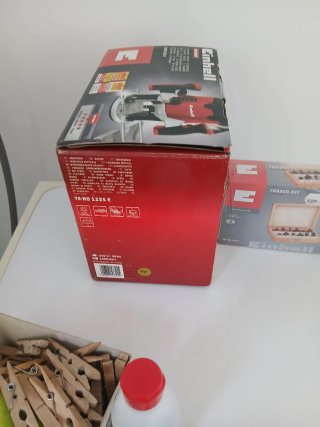 Fresadora Einhell TE-RO 1255 E y Set de Fresas