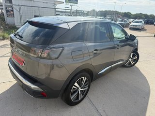 Peugeot 3008 2022