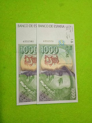 2 Billetes de 1000 Pesetas (1992) sin serie.s.c