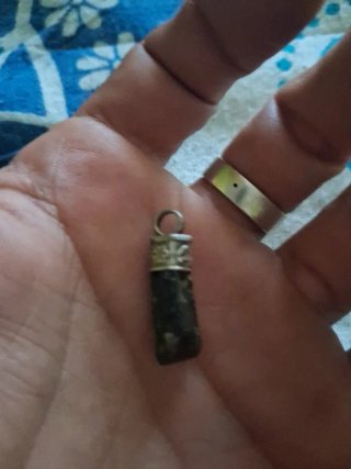 Colgante de Moldavita y Plata