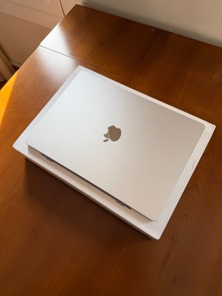 MacBook Air M4 15' 16 512