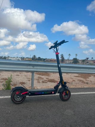 Patinete Eléctrico Negro